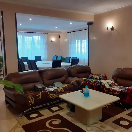 Casa Negru Voda Holiday home *